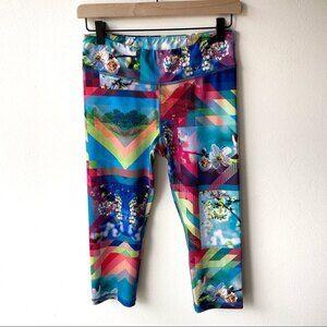 Live Love Dream Floral Geometric Print Cropped Leggings size M Medium